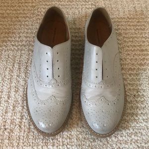 Vintage style oxfords